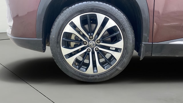 View MG Hector Plus Image 37 Used MG Hector Plus Image 37