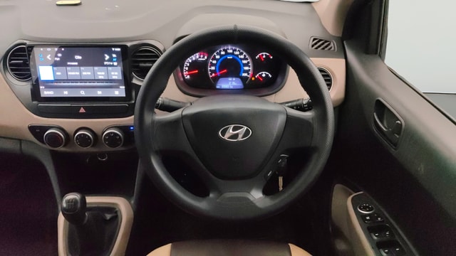 View Hyundai Grand i10 Image 20 Used Hyundai Grand i10 Image 20