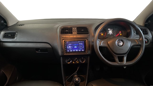 View Volkswagen Polo Image 15 Used Volkswagen Polo Image 15