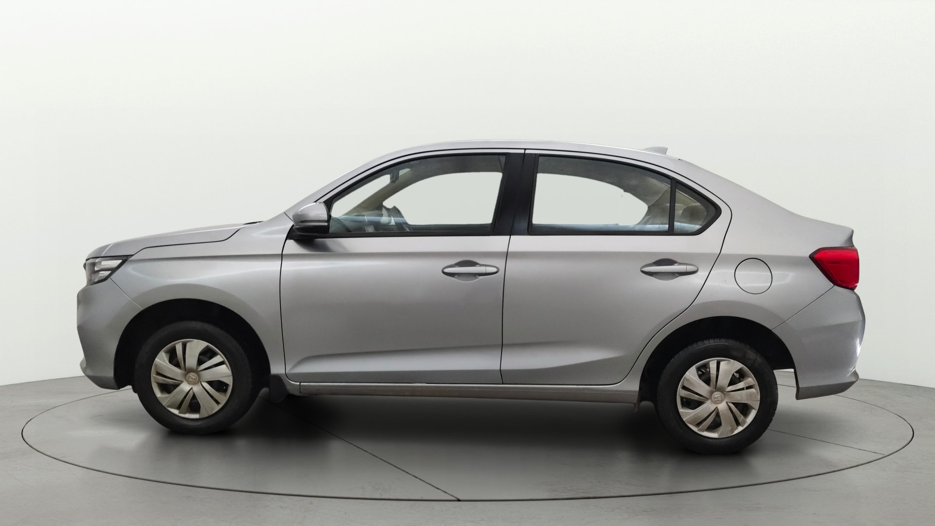 View 2018 Honda Amaze E MT Petrol BS IV Image 5 Used 2018 Honda Amaze E MT Petrol BS IV Image 5