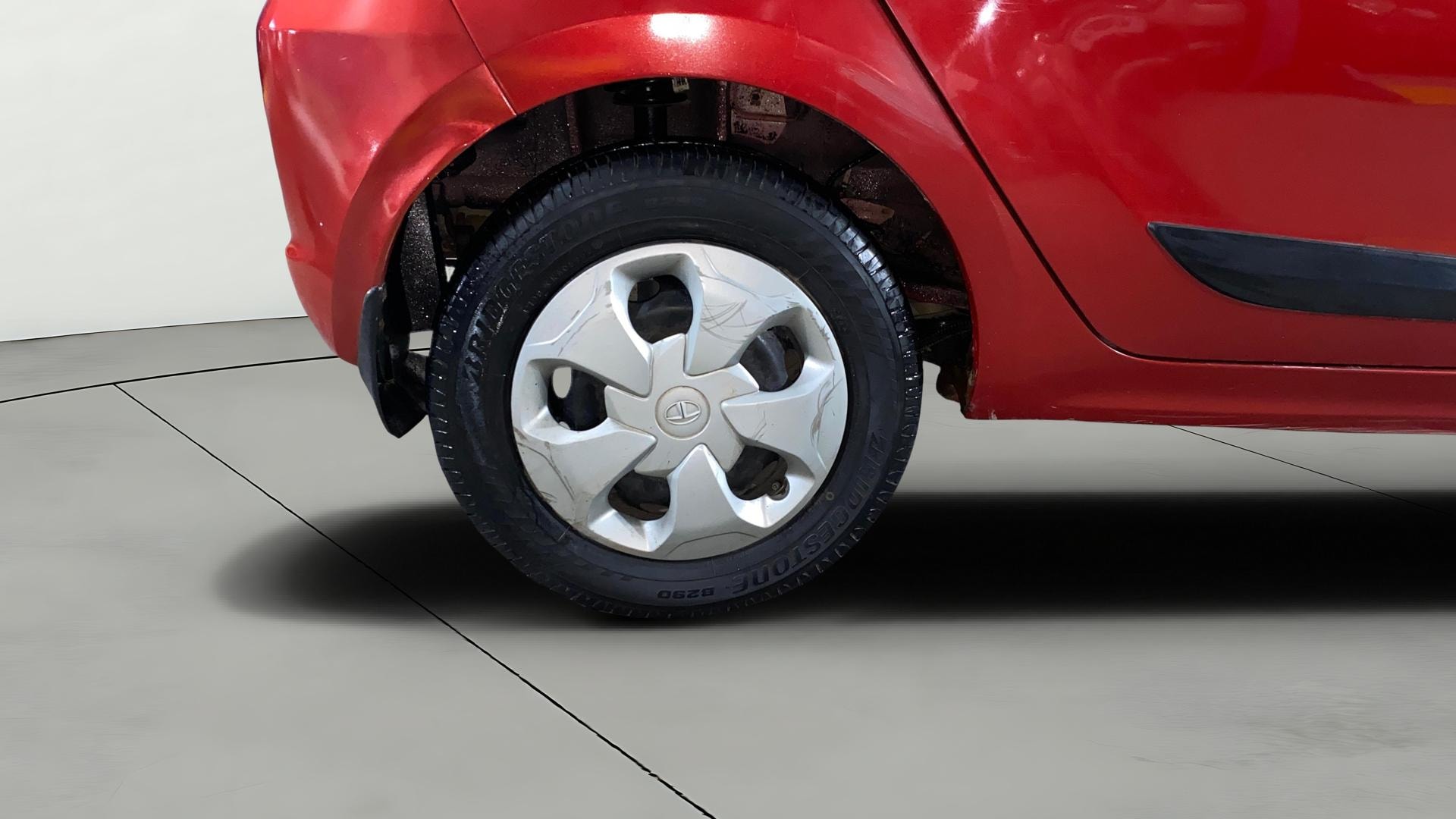 View 2019 Tata Tiago Revotorq XB Image 23 Used 2019 Tata Tiago Revotorq XB Image 23