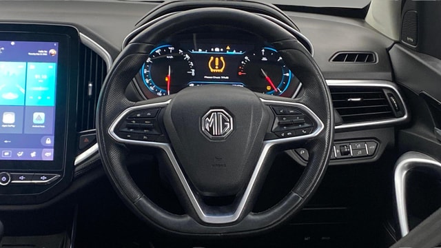 View MG Hector Image 13 Used MG Hector Image 13