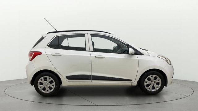 View Hyundai Grand i10 Image 25 Used Hyundai Grand i10 Image 25