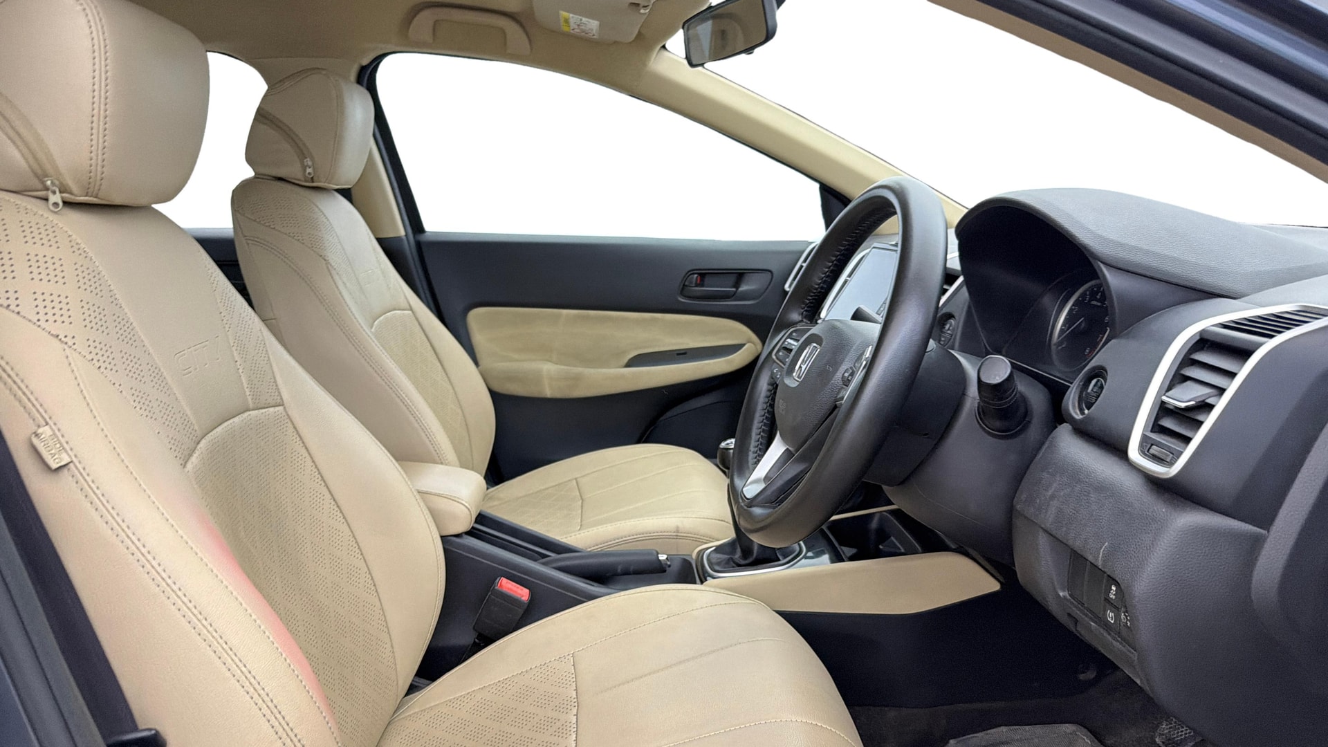 View 2022 Honda City ZX MT Diesel Anniversary Edition Image 18 Used 2022 Honda City ZX MT Diesel Anniversary Edition Image 18