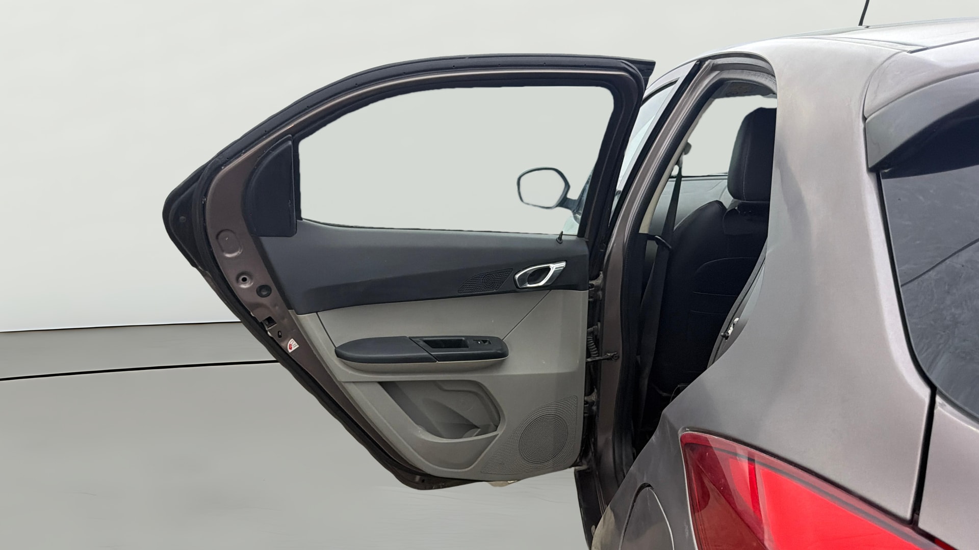 Used 2016 Tata Tiago Used 2016 Tata Tiago