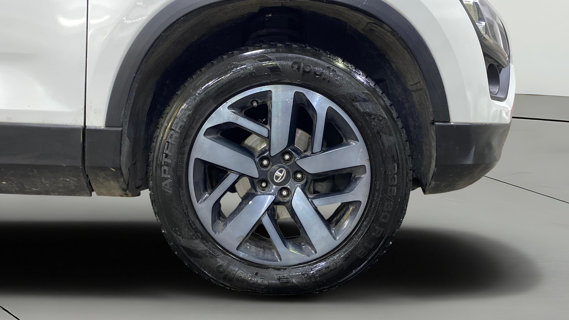 View 2022 Tata Harrier XE Image 40 Used 2022 Tata Harrier XE Image 40