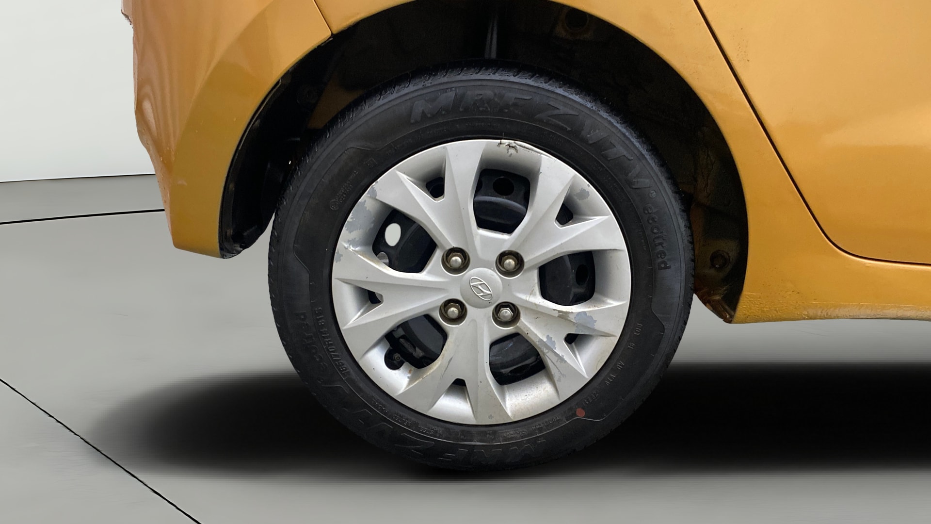 View 2014 Hyundai Grand i10 1.1 Magna Diesel Image 23 Used 2014 Hyundai Grand i10 1.1 Magna Diesel Image 23