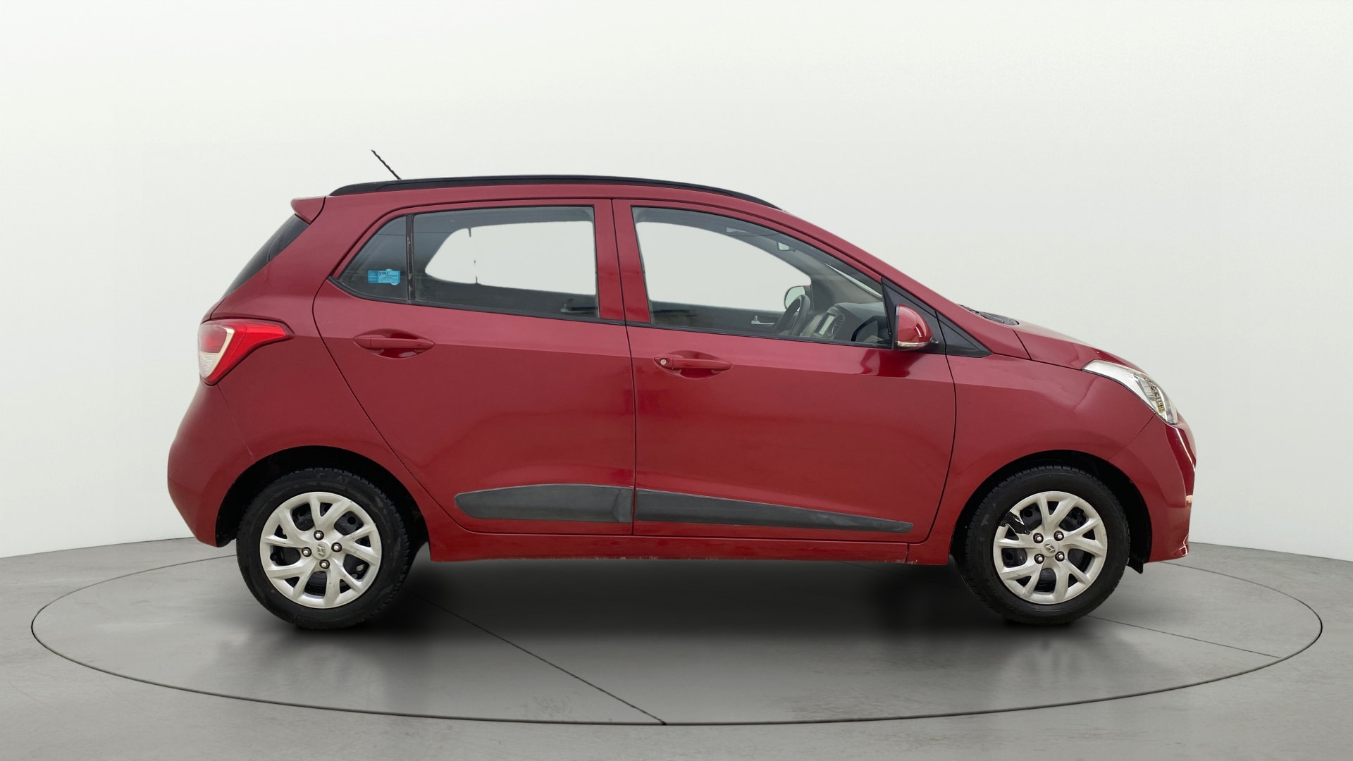 View 2017 Hyundai Grand i10 Sportz 1.2 Kappa Image 8 Used 2017 Hyundai Grand i10 Sportz 1.2 Kappa Image 8
