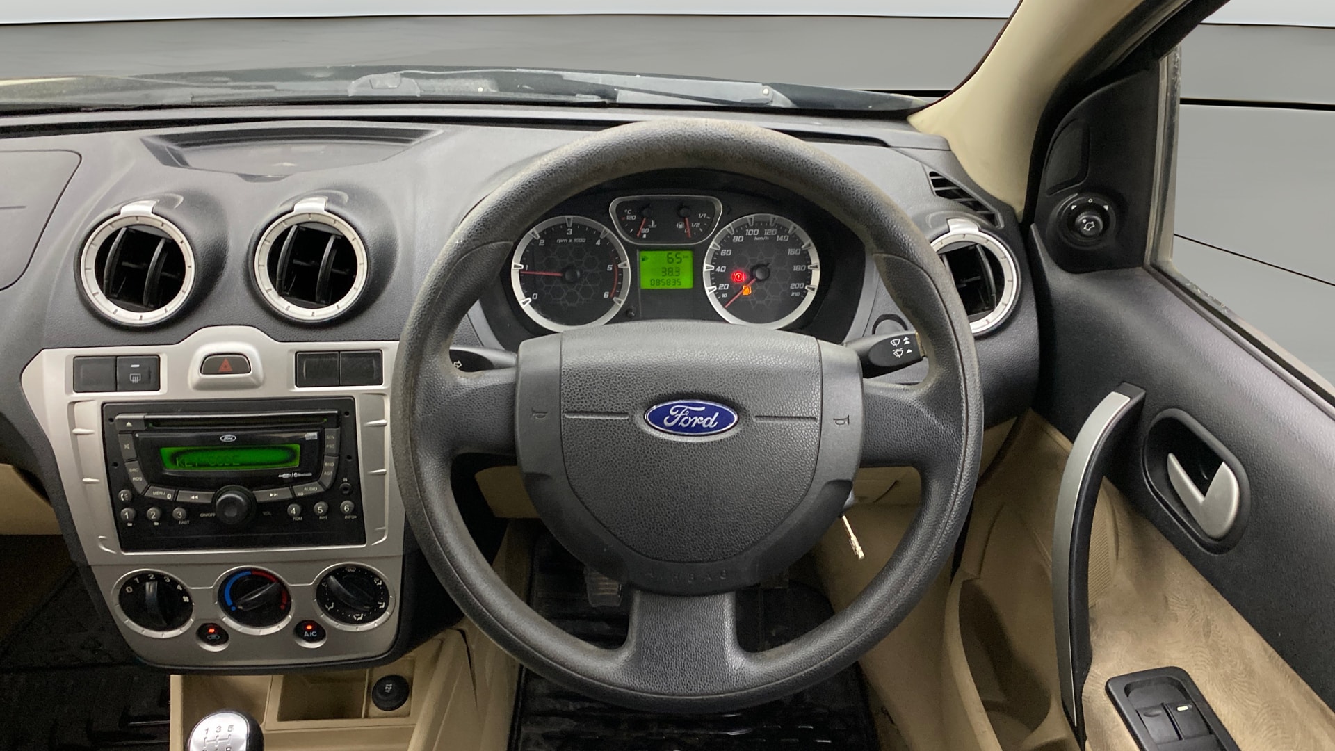 View 2014 Ford Fiesta 1.5 Diesel Titanium Image 12 Used 2014 Ford Fiesta 1.5 Diesel Titanium Image 12