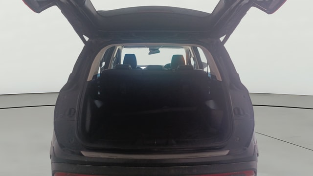 View MG Hector Image 42 Used MG Hector Image 42