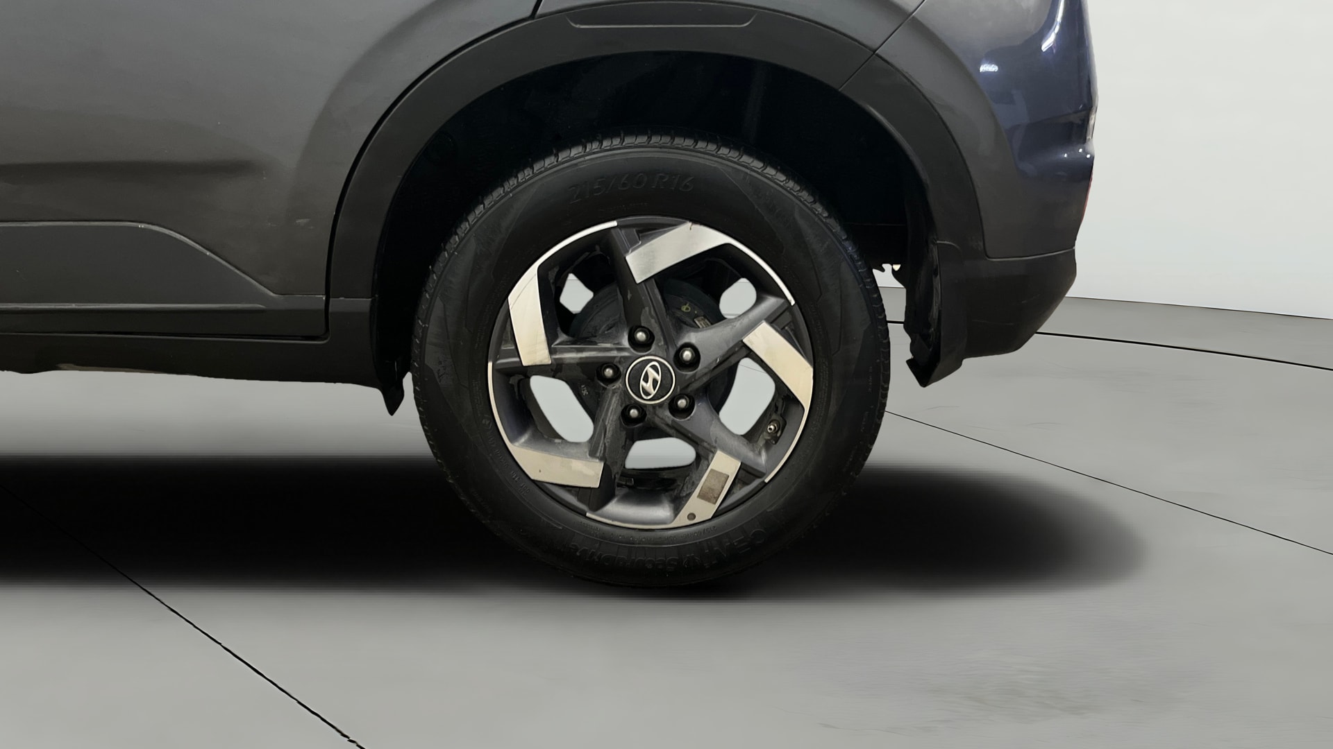 View 2021 Hyundai Venue SX Plus 1.0 Petrol AT Image 11 Used 2021 Hyundai Venue SX Plus 1.0 Petrol AT Image 11