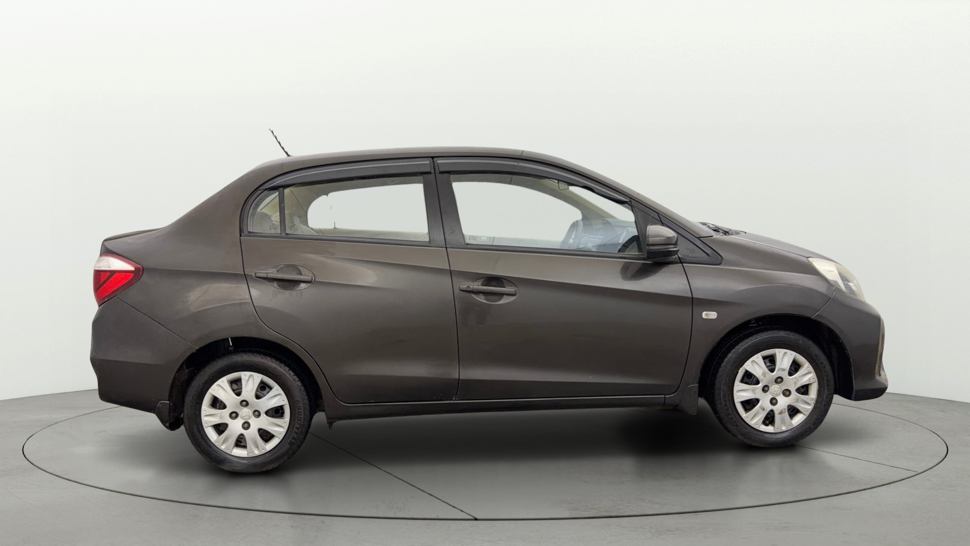 View 2016 Honda Amaze E MT Petrol BS IV Image 8 Used 2016 Honda Amaze E MT Petrol BS IV Image 8