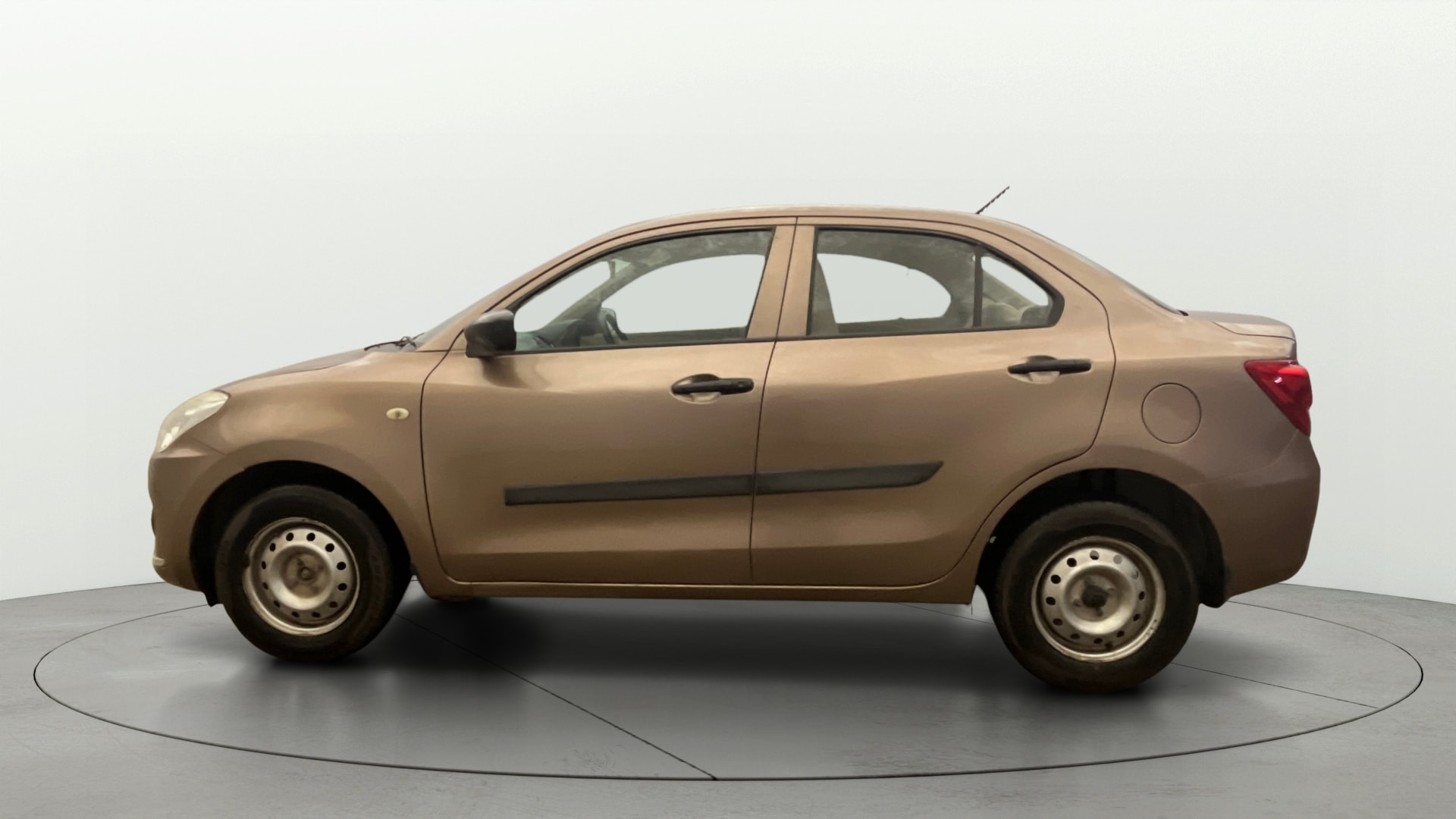 View 2018 Maruti Suzuki 1000 Base Variant Image 5 Used 2018 Maruti Suzuki 1000 Base Variant Image 5