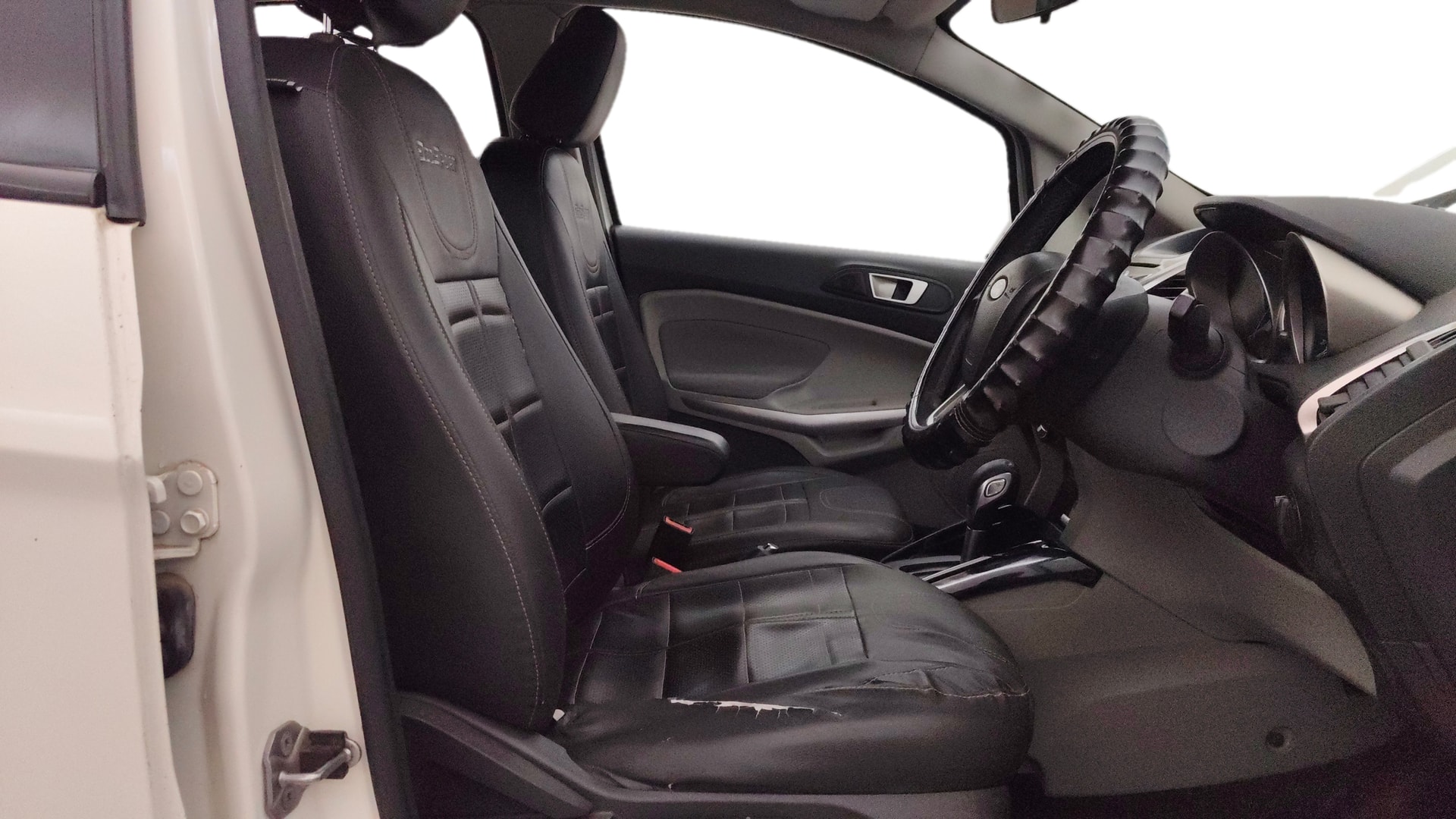 View 2016 Ford EcoSport 1.5 TDCi Diesel Ambiente BS IV Image 25 Used 2016 Ford EcoSport 1.5 TDCi Diesel Ambiente BS IV Image 25