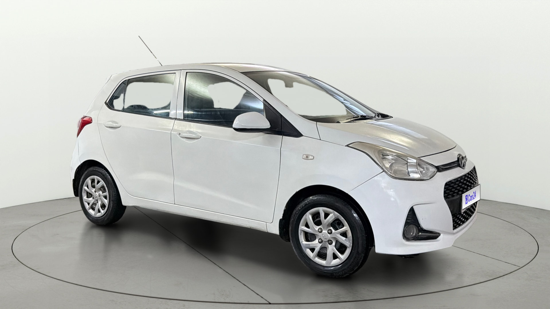 View 2017 Hyundai Grand i10 Magna 1.2 Kappa VTVT Image 36 Used 2017 Hyundai Grand i10 Magna 1.2 Kappa VTVT Image 36