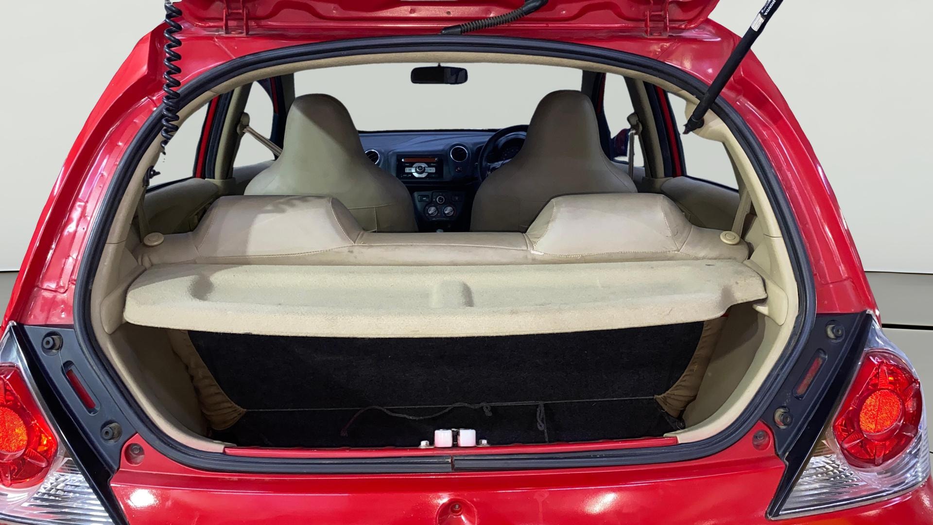 View 2015 Honda Brio S MT Petrol Image 36 Used 2015 Honda Brio S MT Petrol Image 36