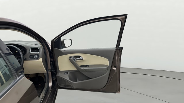 View Volkswagen Vento Image 43 Used Volkswagen Vento Image 43