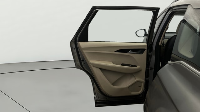 View MG Hector Image 15 Used MG Hector Image 15