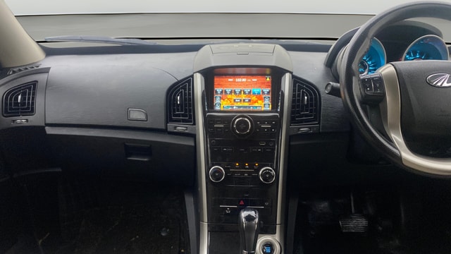 View Mahindra XUV500 Image 34 Used Mahindra XUV500 Image 34