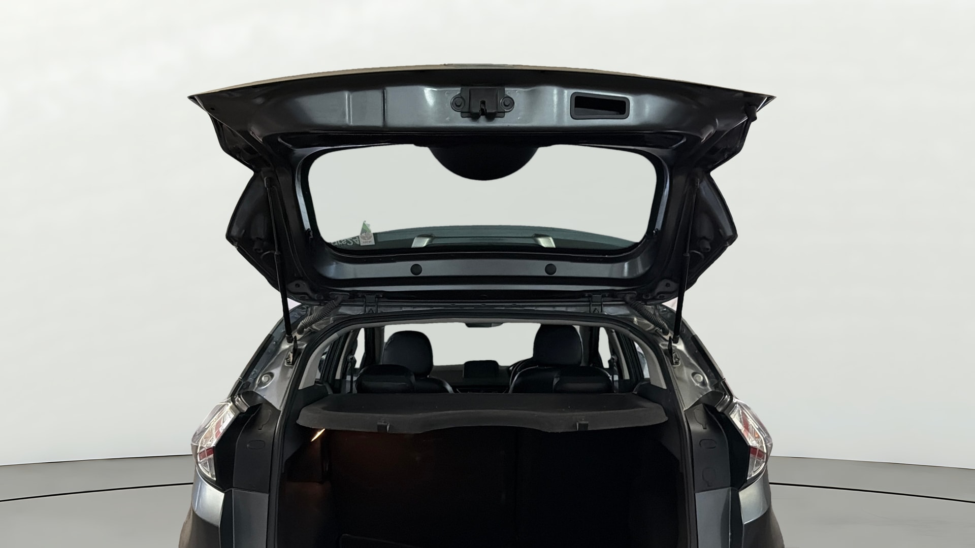 View 2022 Tata Nexon Revotron XE Image 16 Used 2022 Tata Nexon Revotron XE Image 16