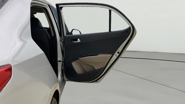 View Hyundai Xcent Image 7 Used Hyundai Xcent Image 7