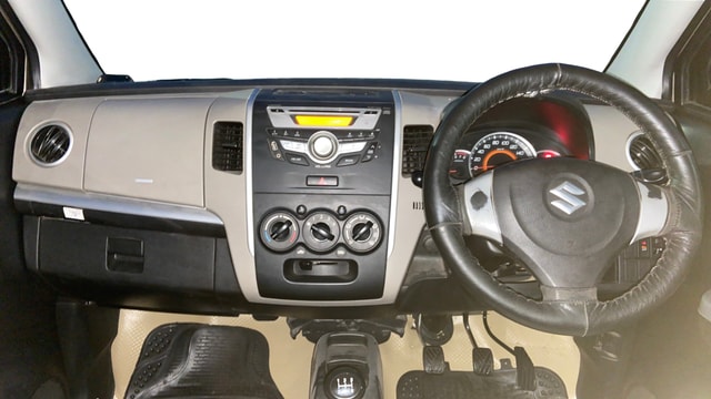 View Maruti Suzuki 1000 Image 15 Used Maruti Suzuki 1000 Image 15