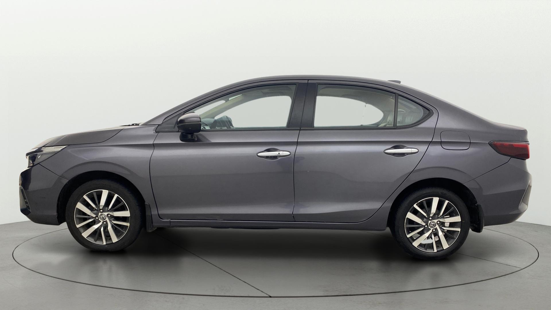 View 2022 Honda City ZX CVT Image 6 Used 2022 Honda City ZX CVT Image 6