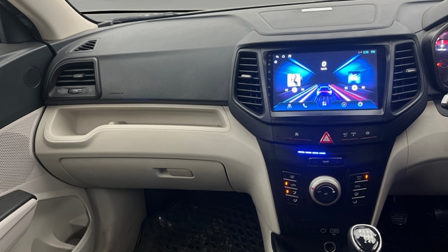 View Mahindra XUV300 Image 17 Used Mahindra XUV300 Image 17