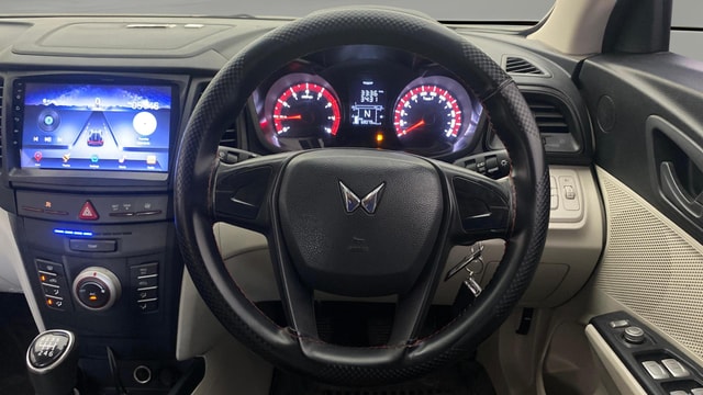View Mahindra XUV300 Image 20 Used Mahindra XUV300 Image 20