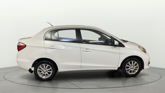 View Honda Amaze Image 8 Used Honda Amaze Image 8