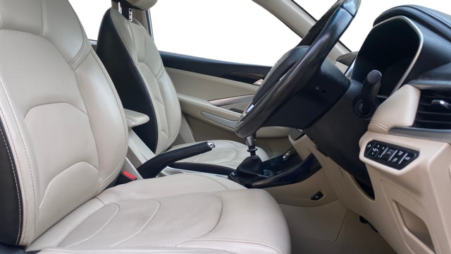 View MG Hector Image 28 Used MG Hector Image 28