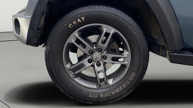 View Mahindra Thar Image 27 Used Mahindra Thar Image 27