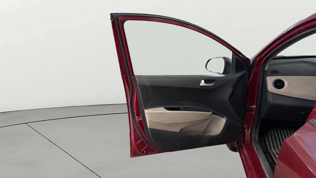 View Hyundai Grand i10 Image 30 Used Hyundai Grand i10 Image 30