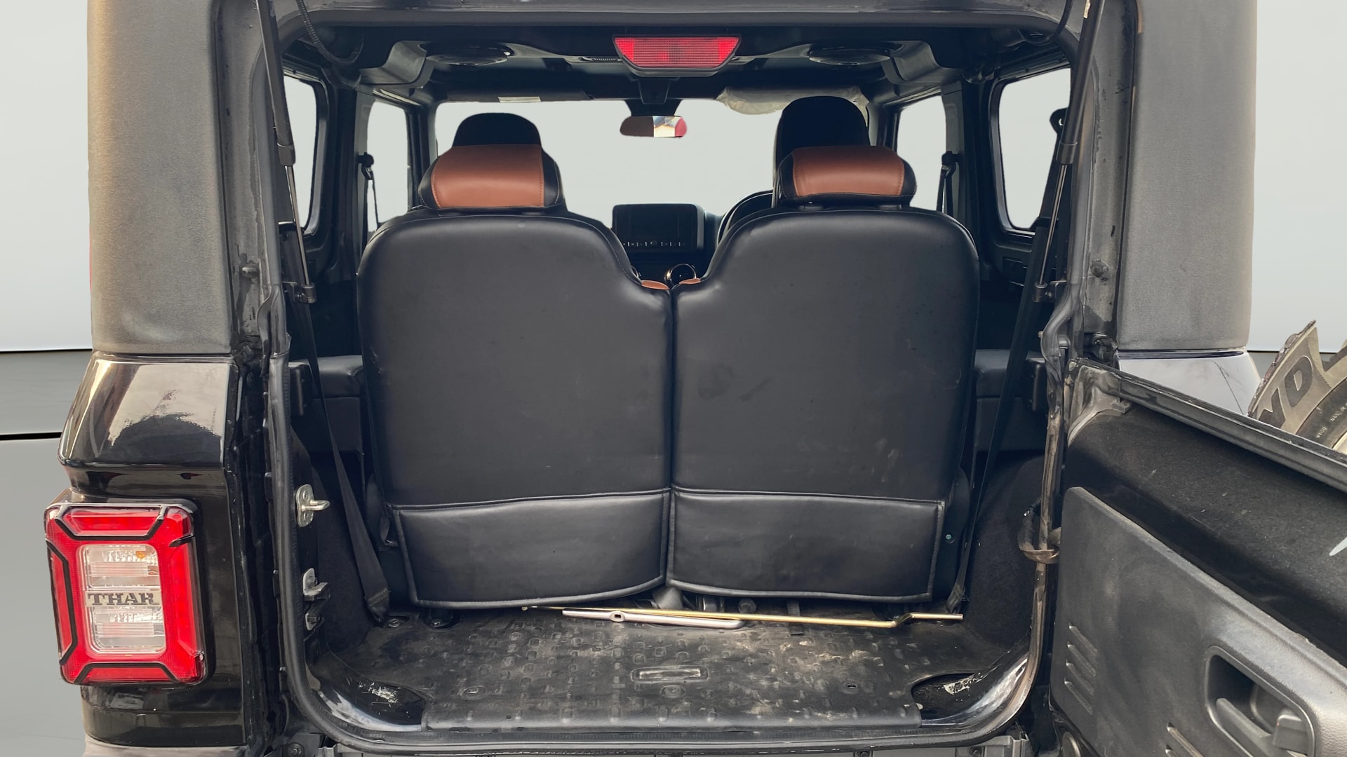 Used 2022 Mahindra Thar Used 2022 Mahindra Thar