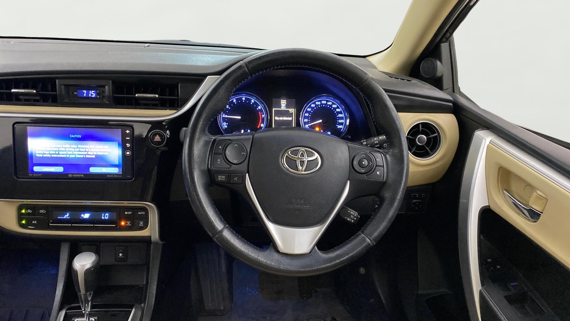 View 2017 Toyota Corolla Altis 1.8 VL AT Image 20 Used 2017 Toyota Corolla Altis 1.8 VL AT Image 20