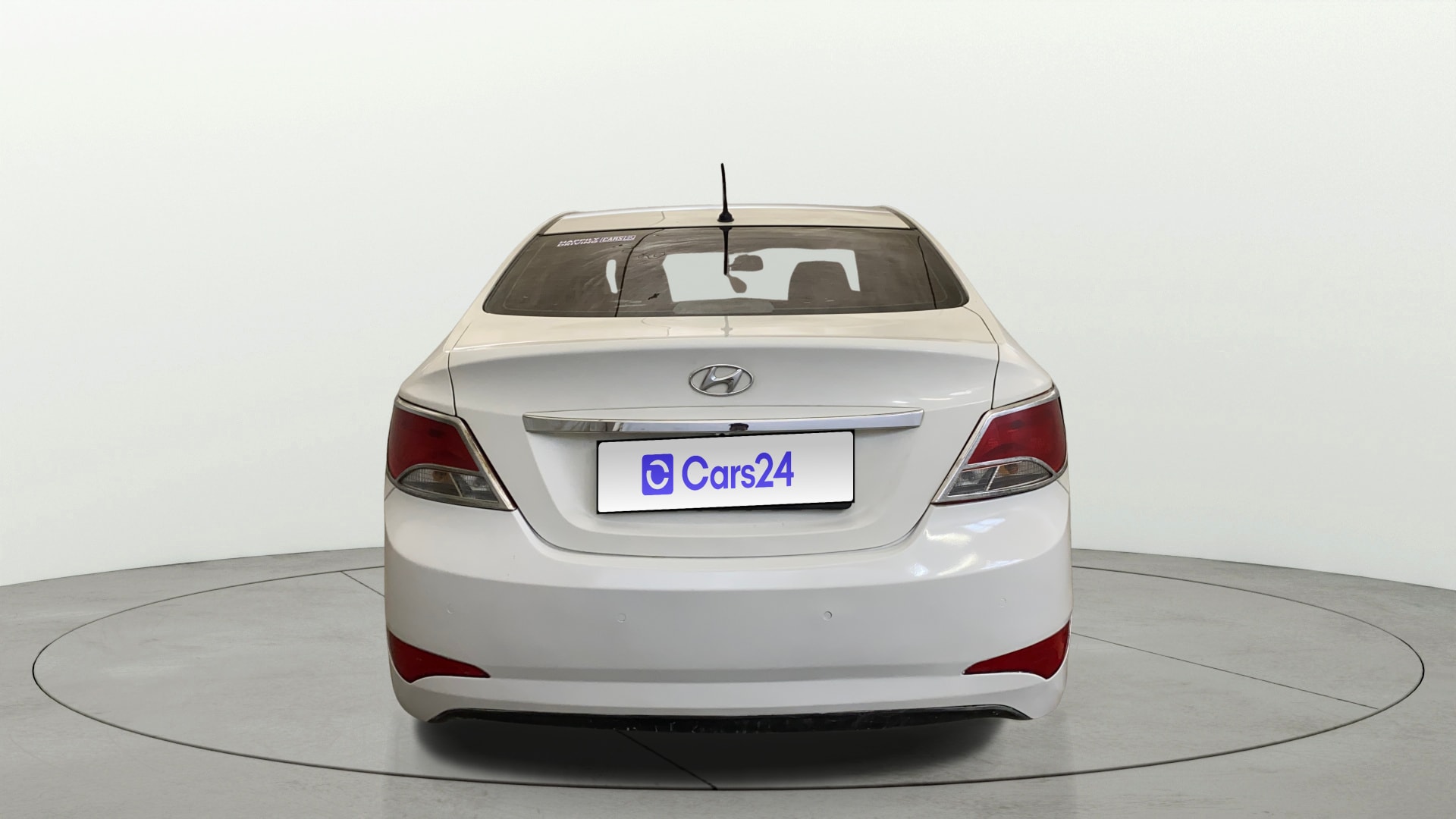 Used 2015 Hyundai Fluidic Verna Used 2015 Hyundai Fluidic Verna