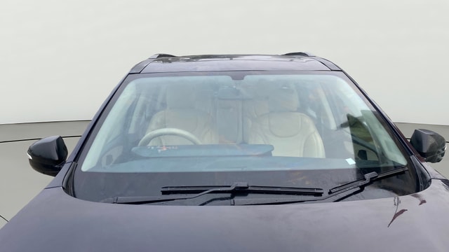 View Mahindra XUV700 Image 31 Used Mahindra XUV700 Image 31