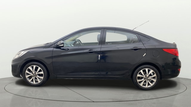 View Hyundai Fluidic Verna Image 5 Used Hyundai Fluidic Verna Image 5