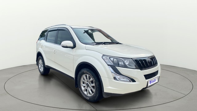 View Mahindra XUV500 Image 15 Used Mahindra XUV500 Image 15