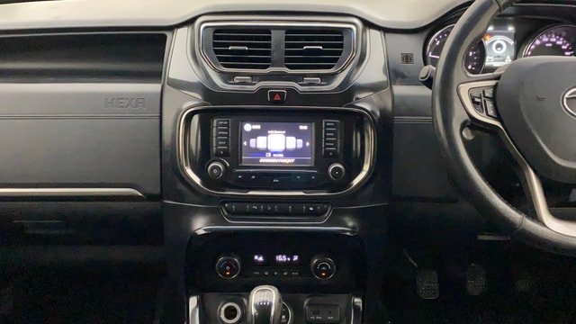 View Tata Hexa Image 34 Used Tata Hexa Image 34