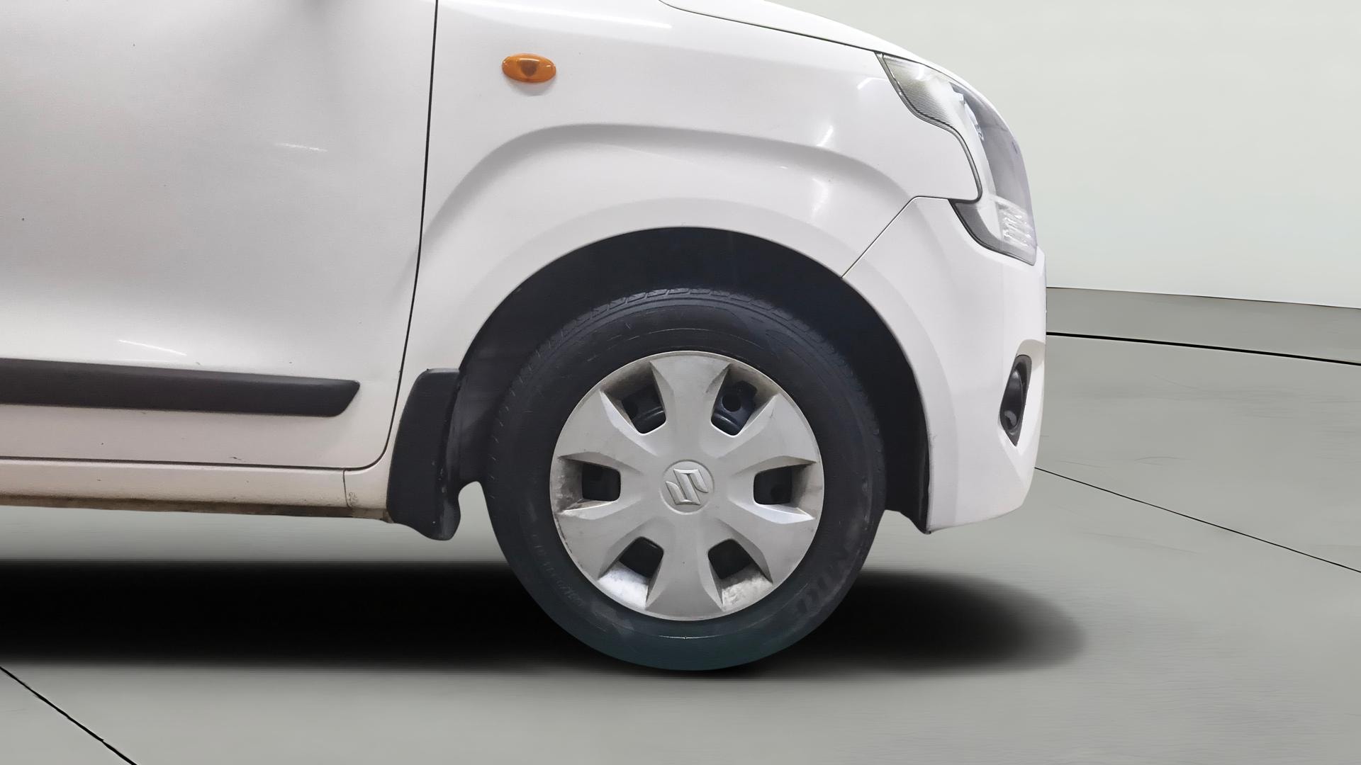 View 2021 Maruti Suzuki 1000 Base Variant Image 39 Used 2021 Maruti Suzuki 1000 Base Variant Image 39