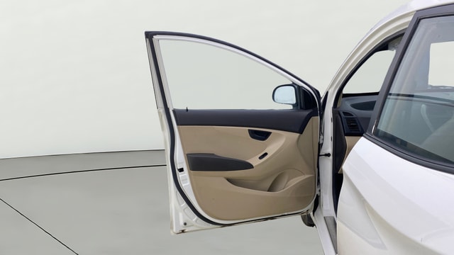 View Hyundai EON Image 30 Used Hyundai EON Image 30