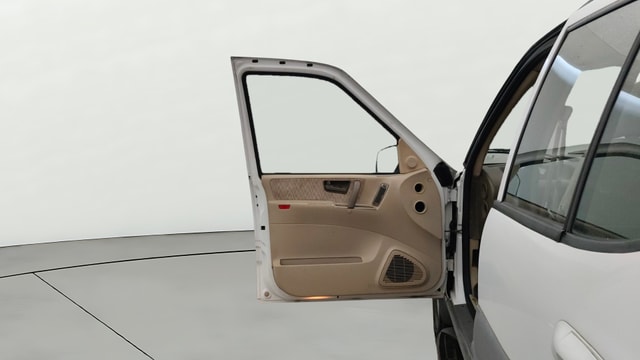 View Tata Safari Image 38 Used Tata Safari Image 38