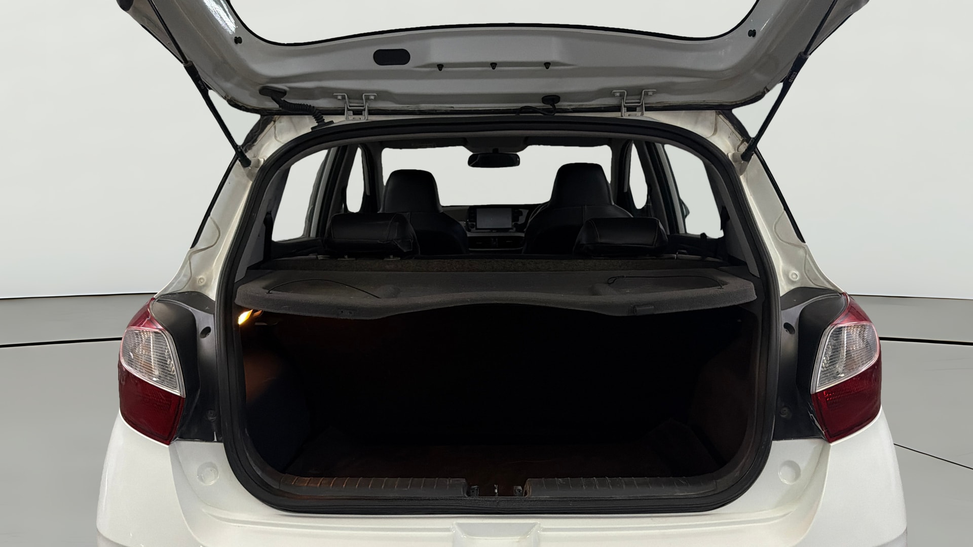 View 2020 Hyundai Grand i10 Nios Asta Petrol Image 37 Used 2020 Hyundai Grand i10 Nios Asta Petrol Image 37