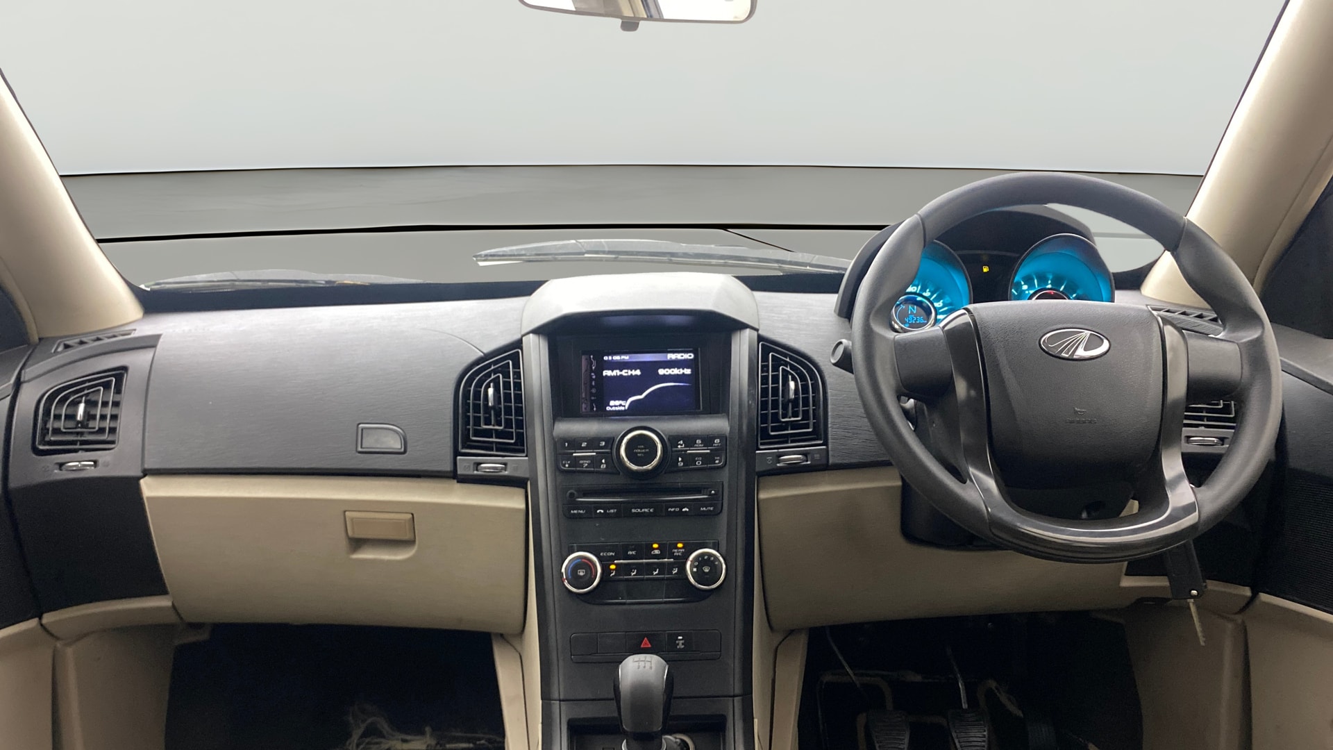 Used 2016 Mahindra XUV500 Used 2016 Mahindra XUV500