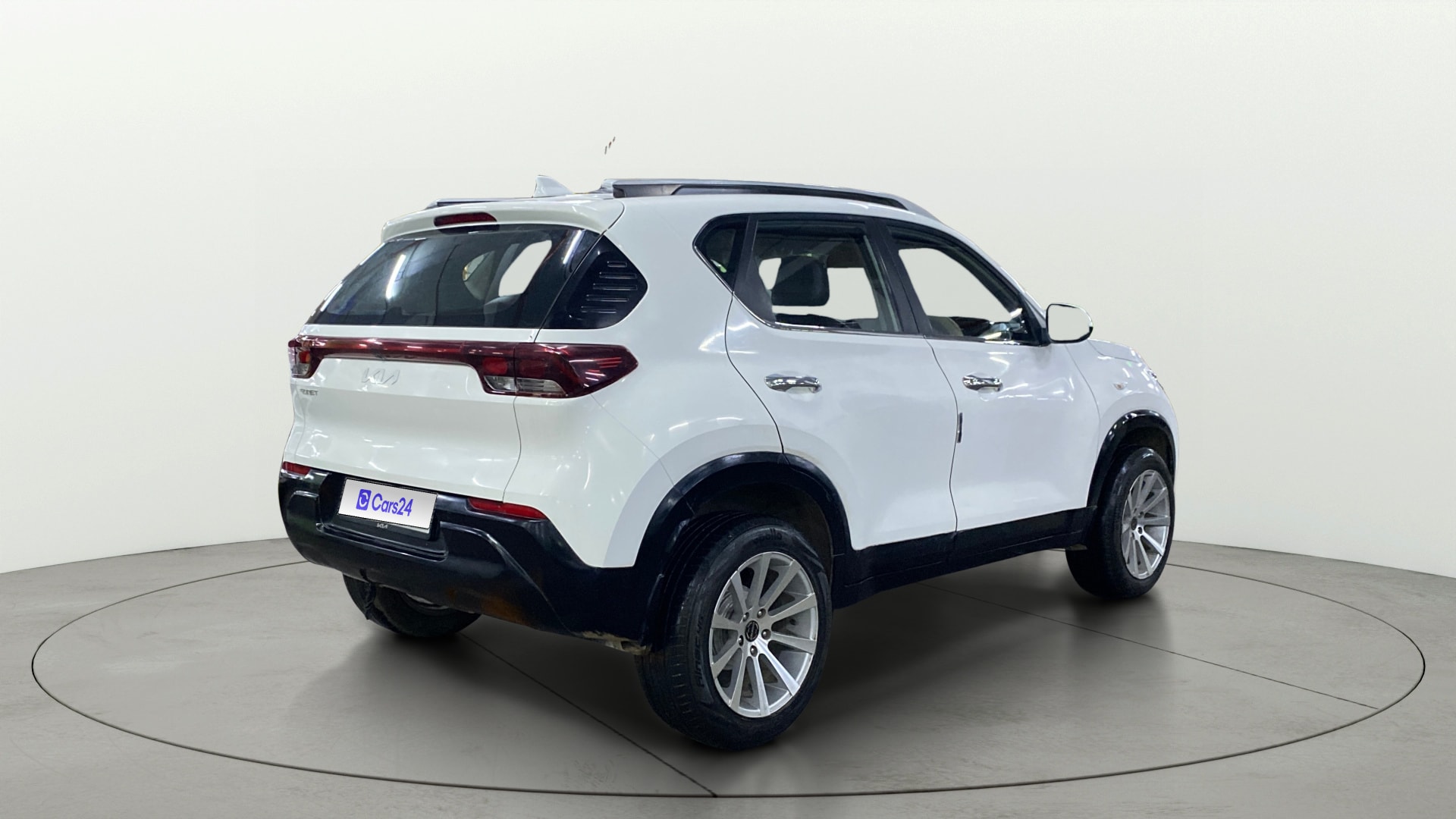 View 2022 Kia Sonet HTK Diesel Image 43 Used 2022 Kia Sonet HTK Diesel Image 43