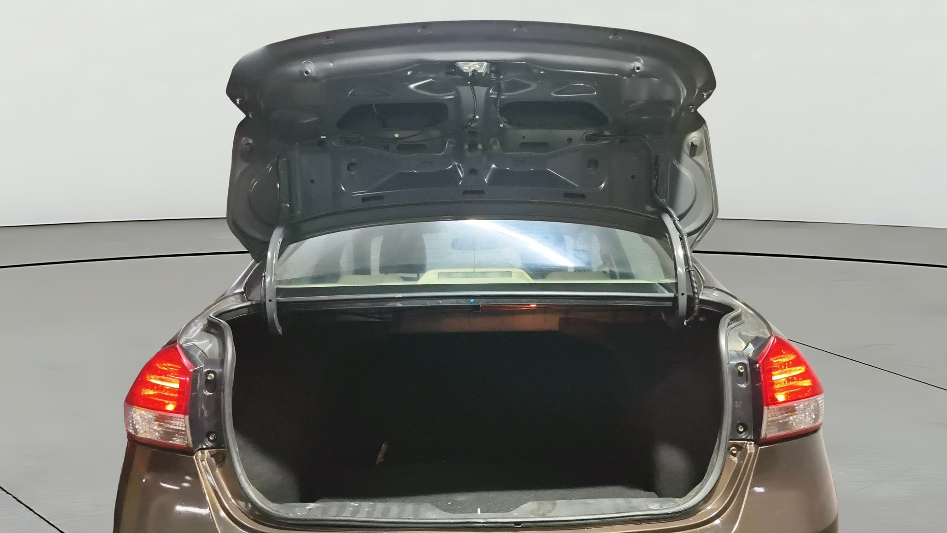 View 2015 Maruti Suzuki 1000 Base Variant Image 31 Used 2015 Maruti Suzuki 1000 Base Variant Image 31