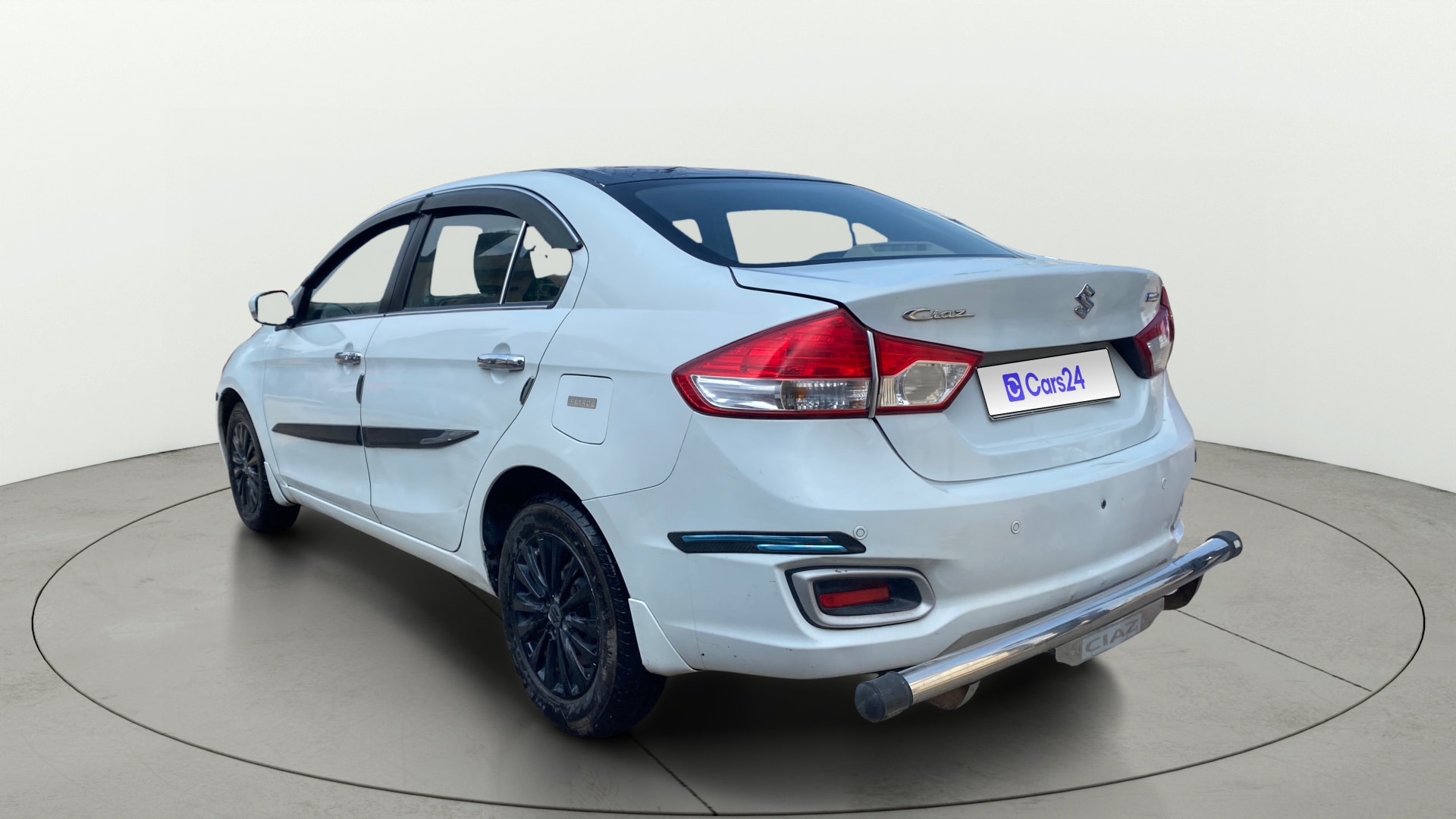 View 2021 Maruti Suzuki 1000 Base Variant Image 2 Used 2021 Maruti Suzuki 1000 Base Variant Image 2