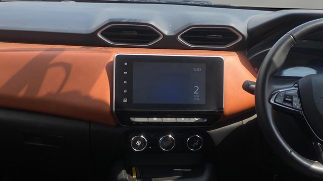 View Nissan Magnite Image 17 Used Nissan Magnite Image 17