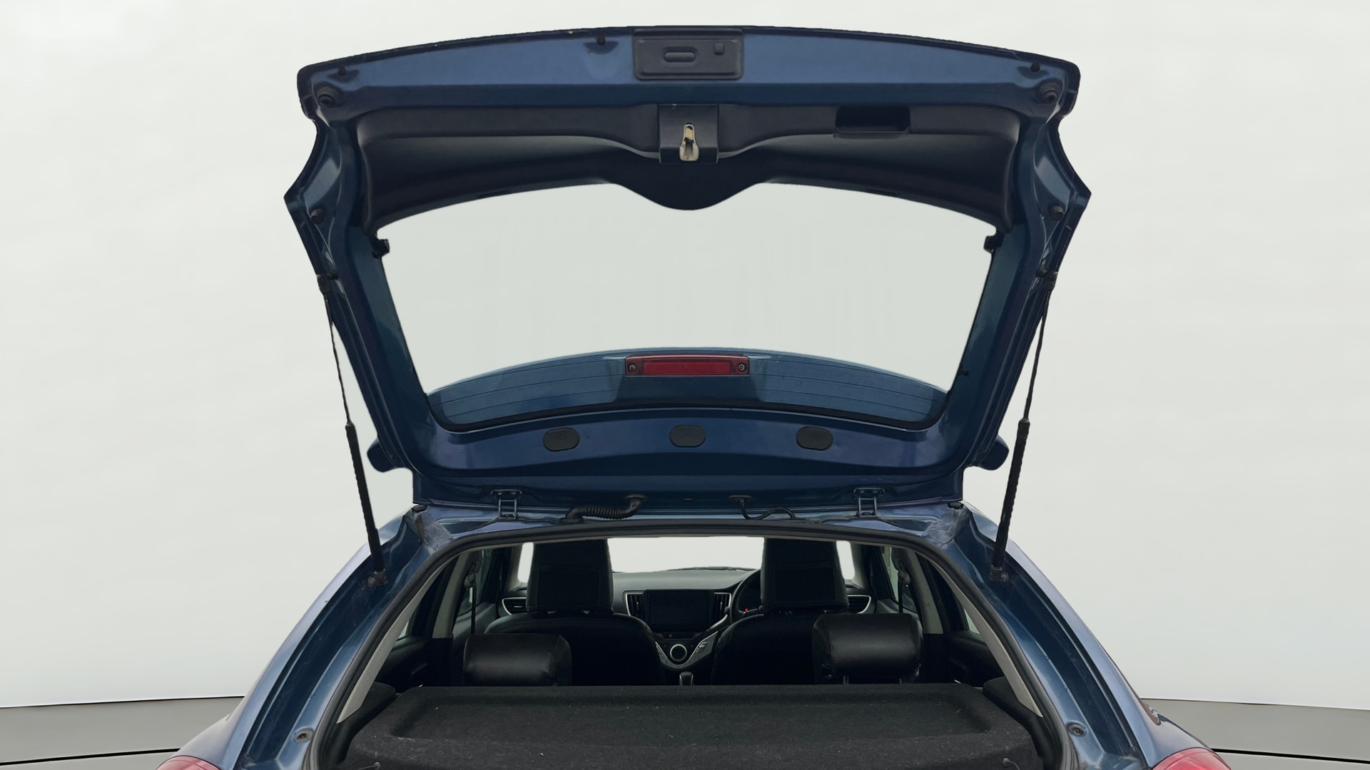 View 2018 Maruti Suzuki 1000 Base Variant Image 31 Used 2018 Maruti Suzuki 1000 Base Variant Image 31